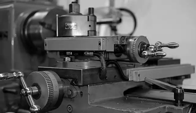 industry-size-lathe