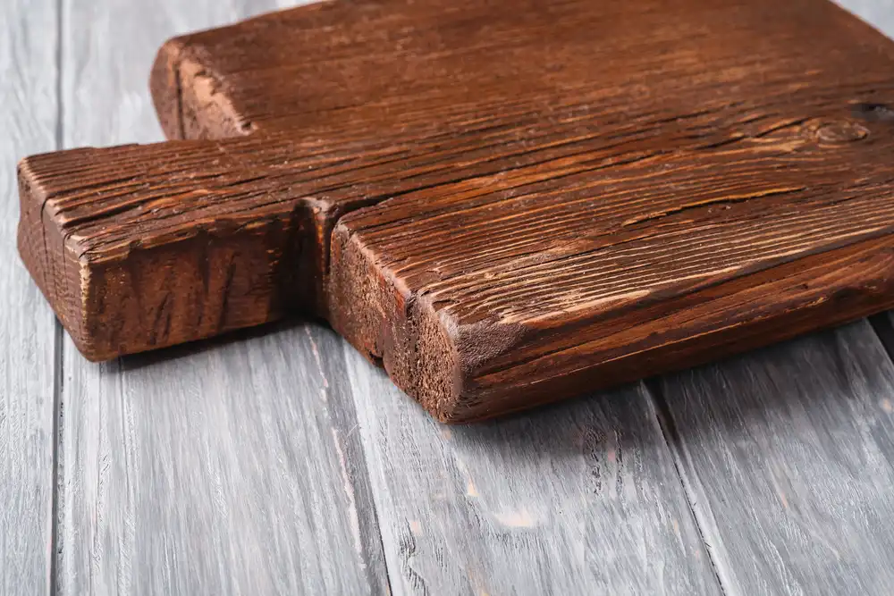 Cutting board finished with teak oil